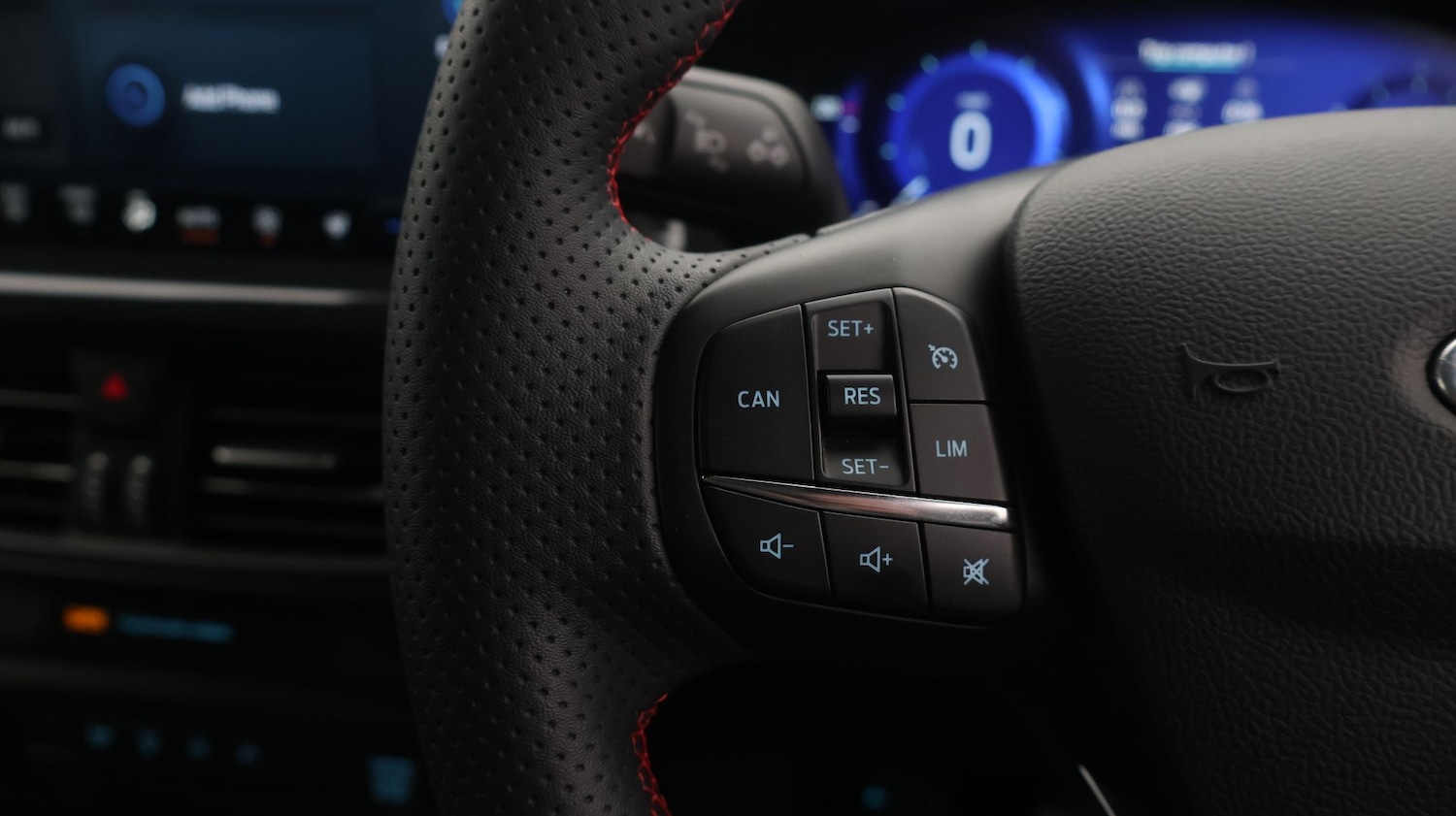 Used Ford Focus 2023 for sale - 77354185: Photo 29