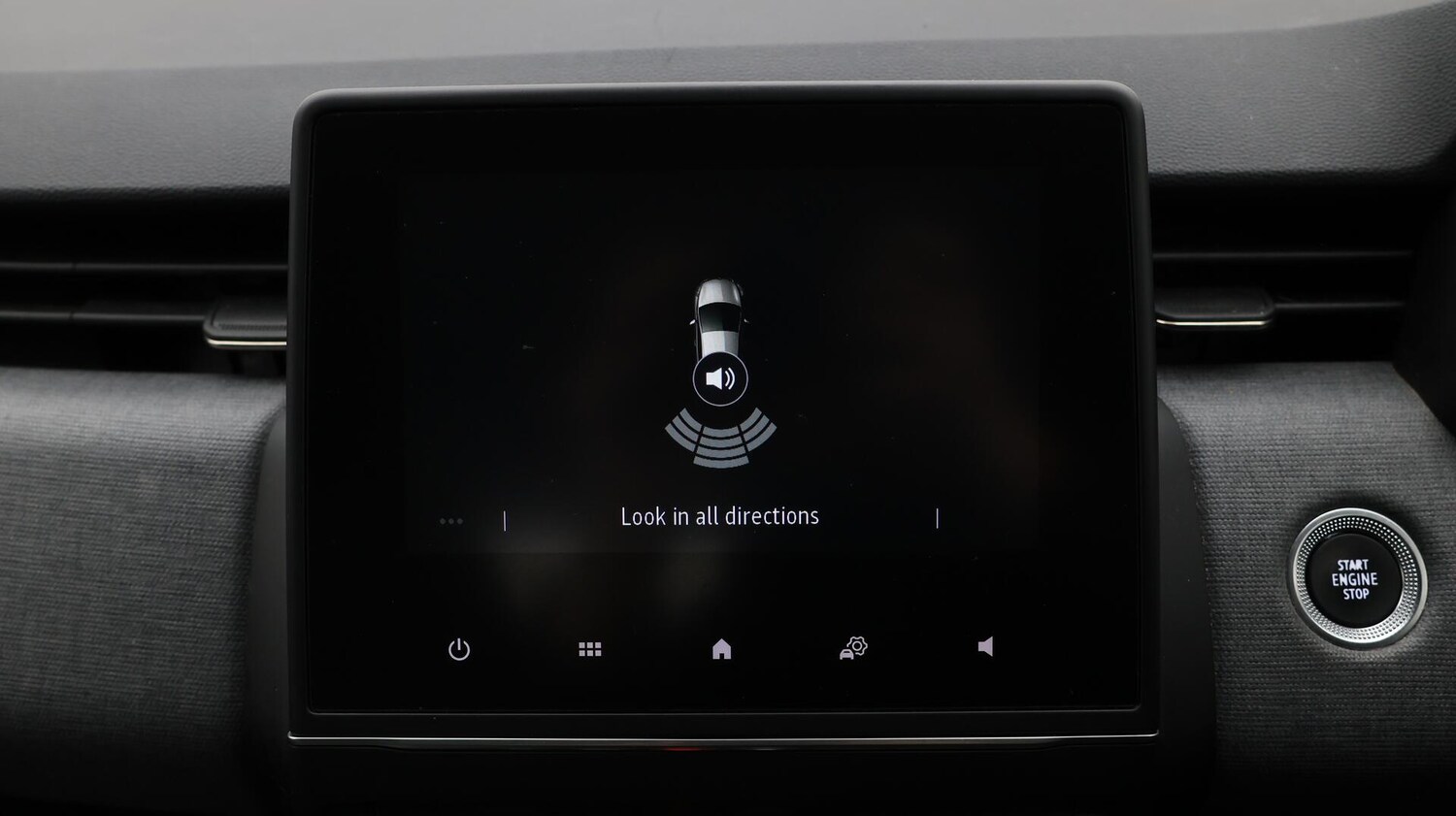 Used Renault Clio 2024 for sale - 76361486: Photo 25