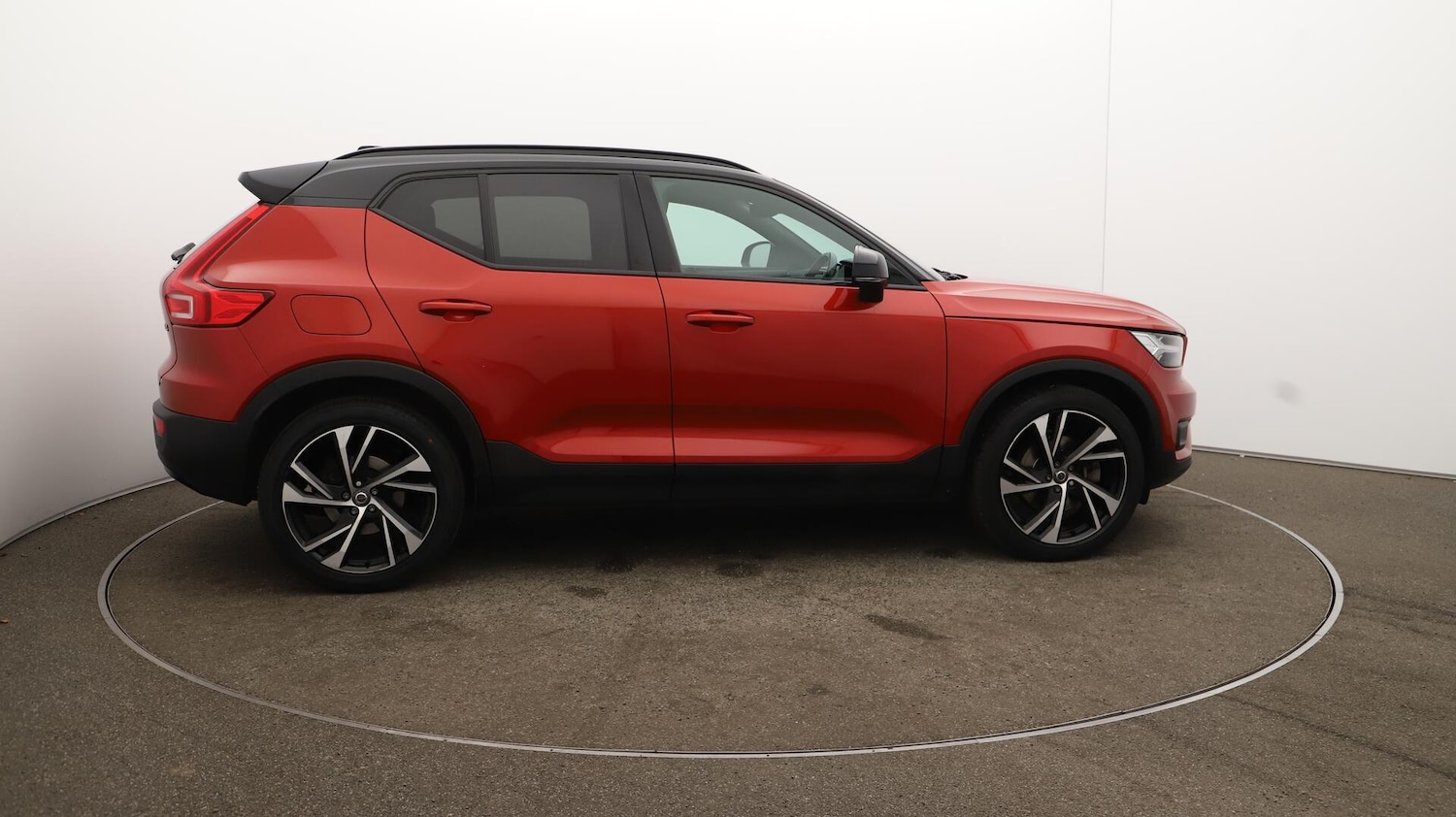 Used Volvo XC40 2020 for sale - 76441331: Photo 49