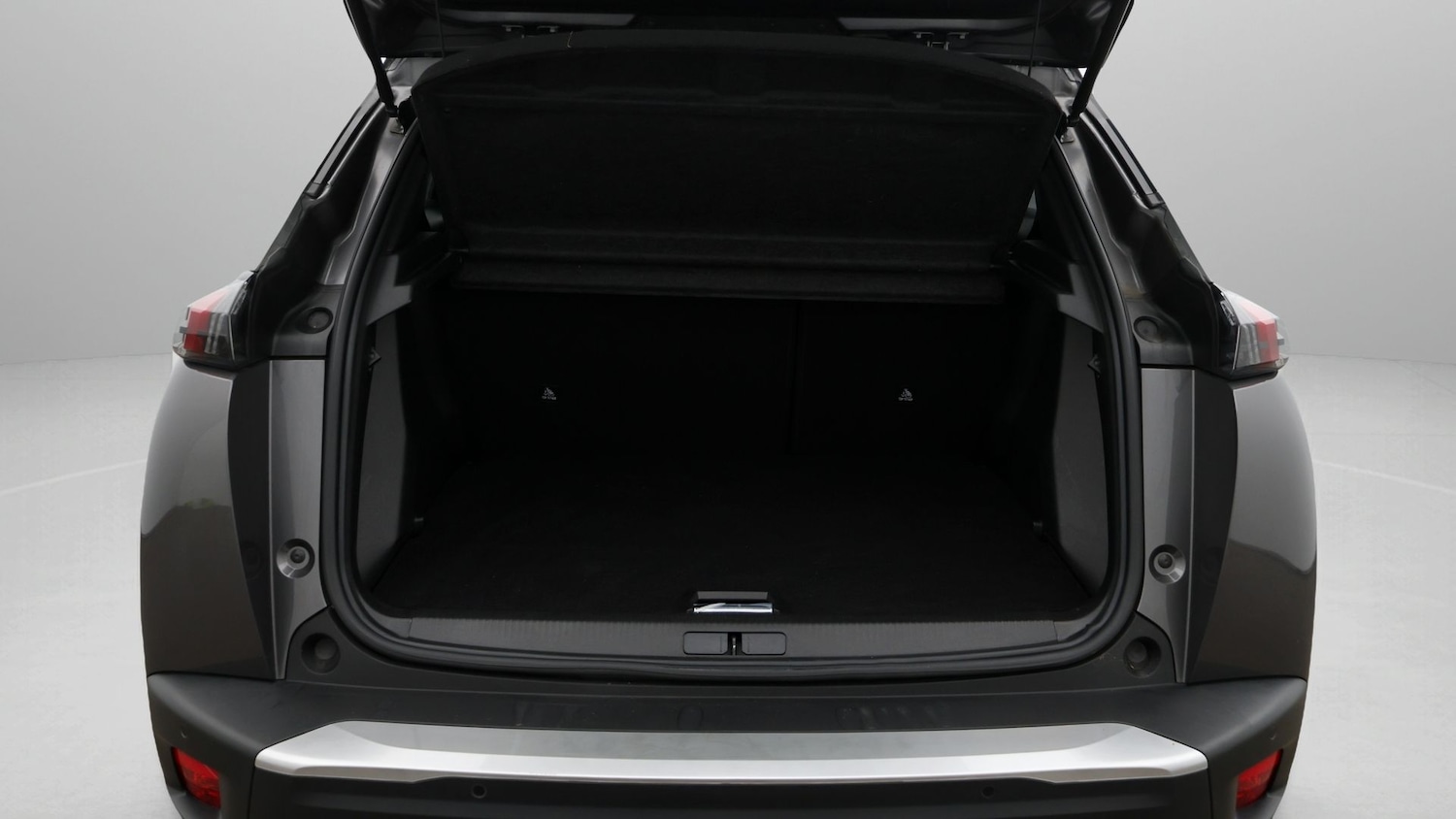 Used Peugeot 2008 2023 for sale - 77198725: Photo 17