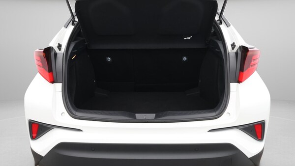 Used Toyota C-HR 2023 for sale - 75635456: Photo 18