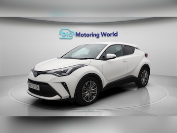 Used Toyota C-HR 2023 for sale - 75635456: Photo