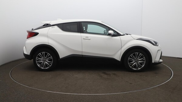 Used Toyota C-HR 2023 for sale - 75635456: Photo 50