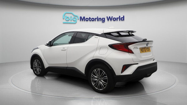 Used Toyota C-HR 2023 for sale - 75635456: Photo 6