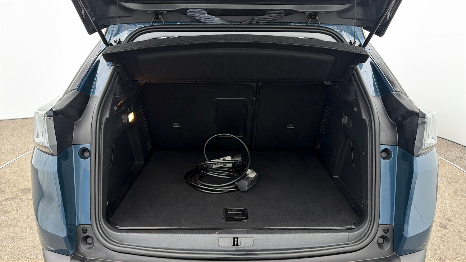 Used Peugeot 3008 2022 for sale - 77802597: Photo 16