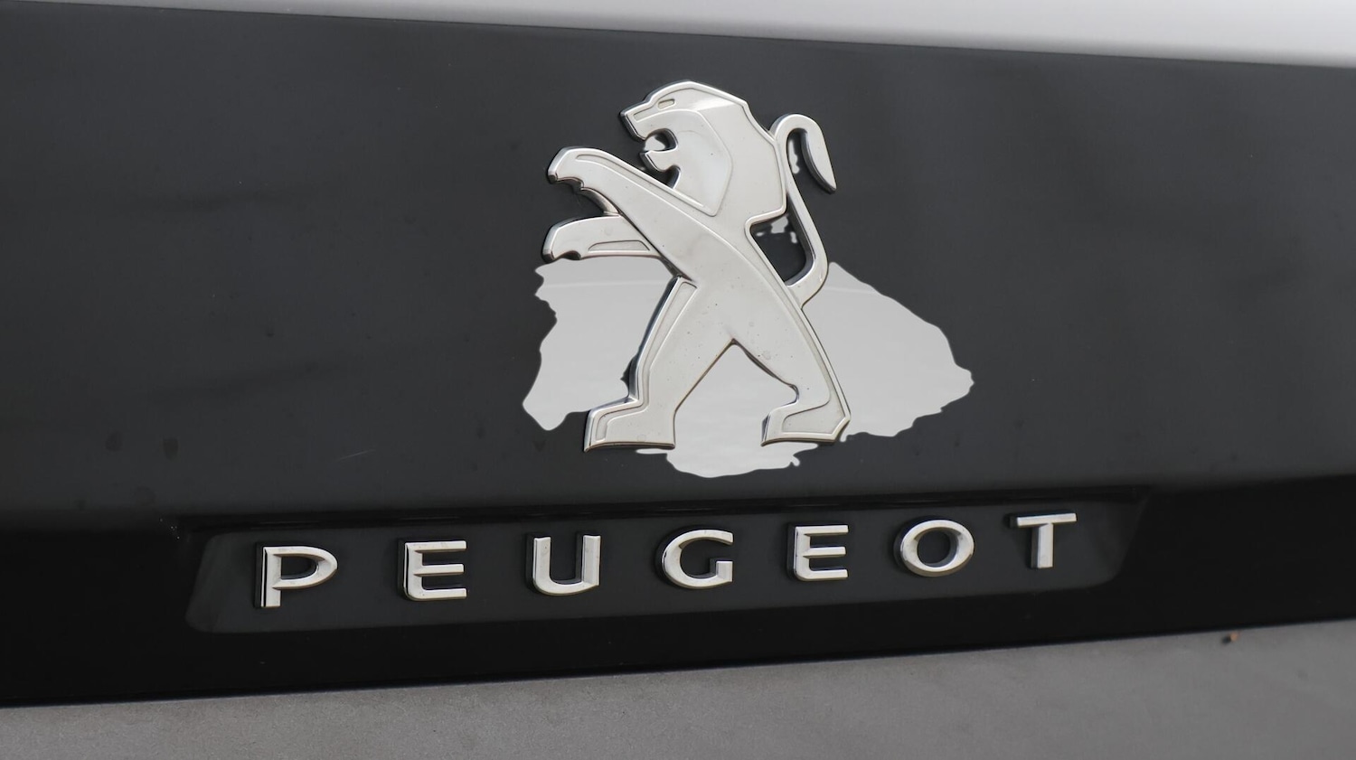 Used Peugeot 3008 2021 for sale - 76780625: Photo 24