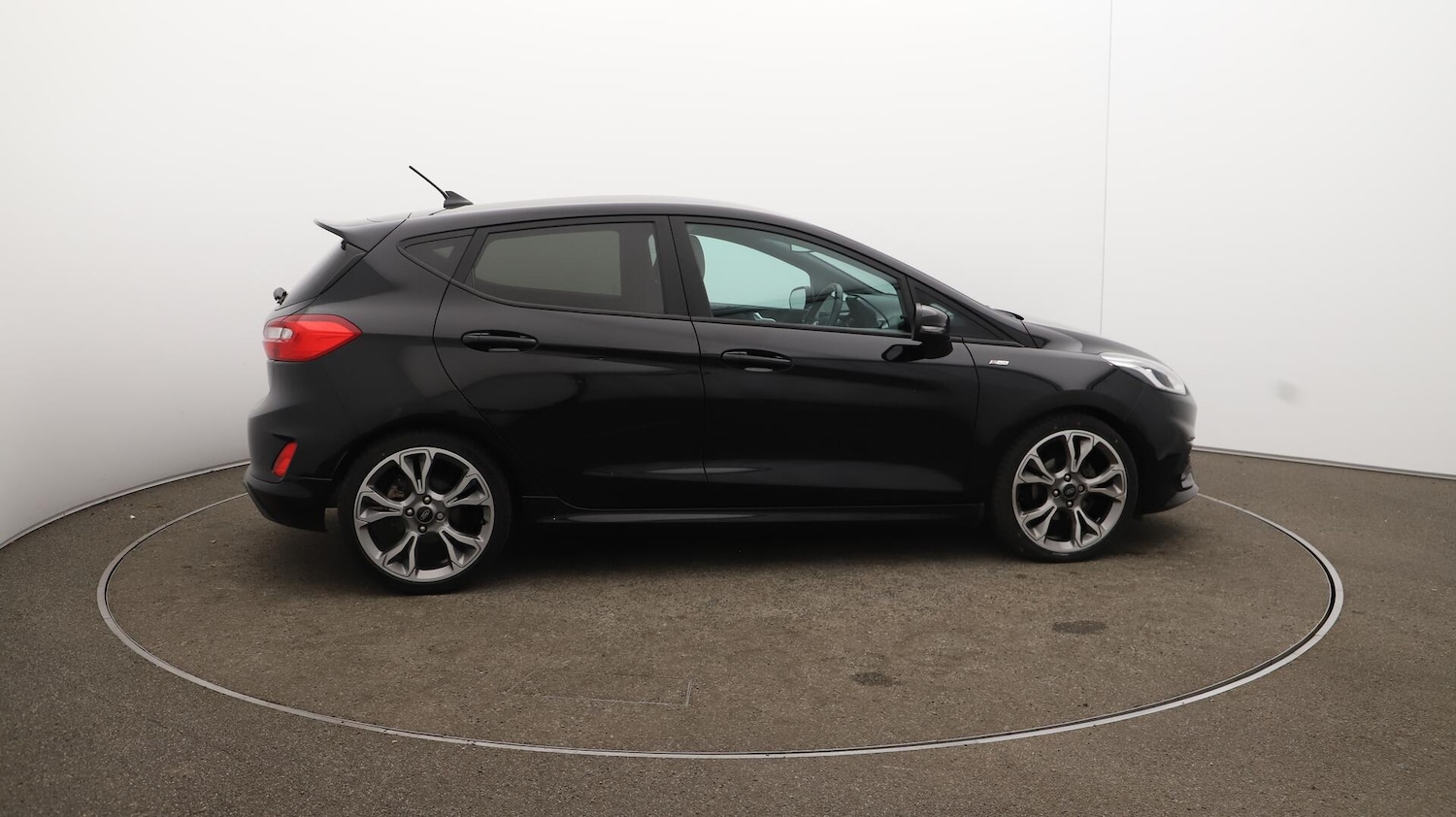 Used Ford Fiesta 2020 for sale - 76085338: Photo 50