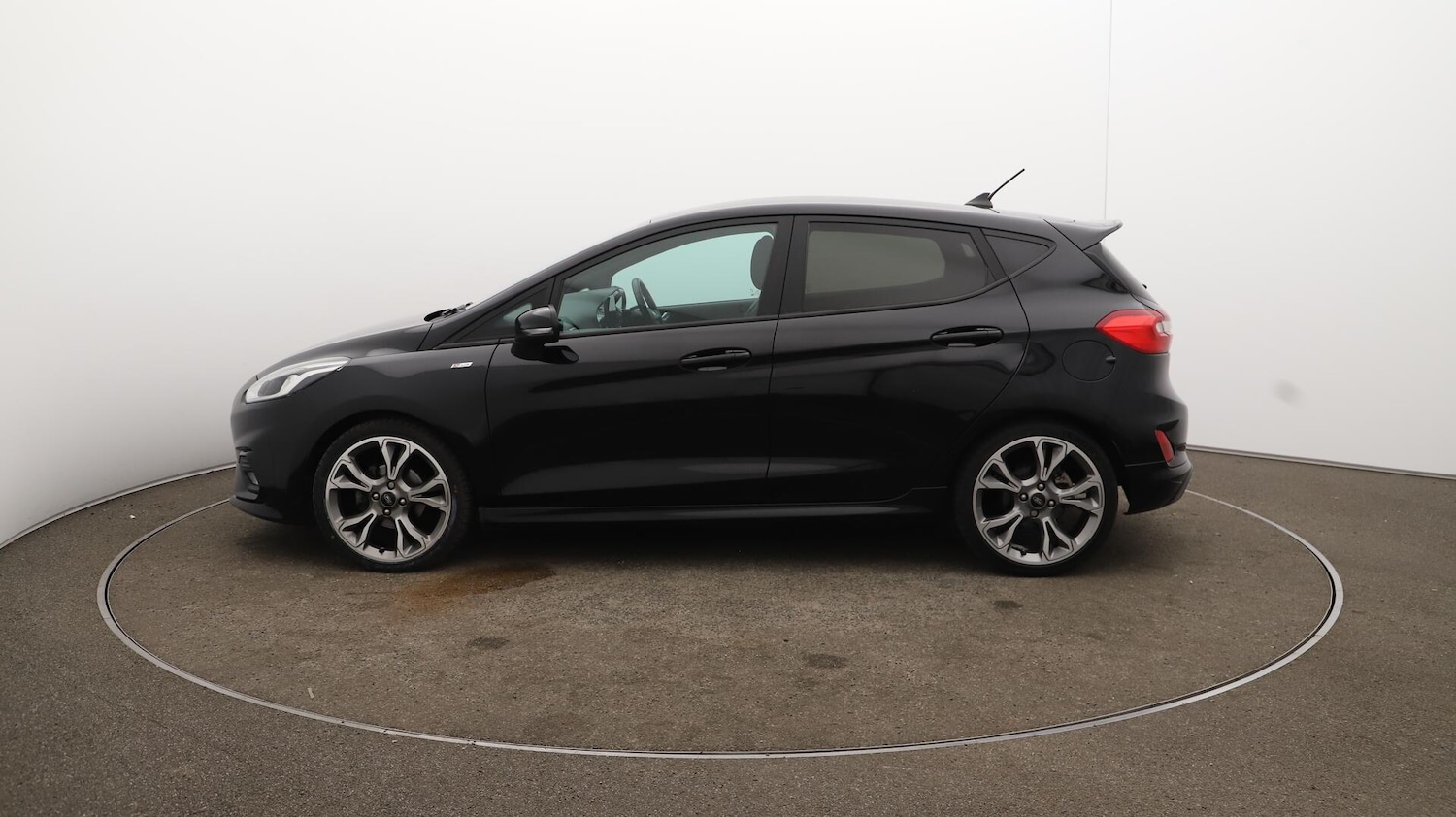Used Ford Fiesta 2020 for sale - 76085338: Photo 64