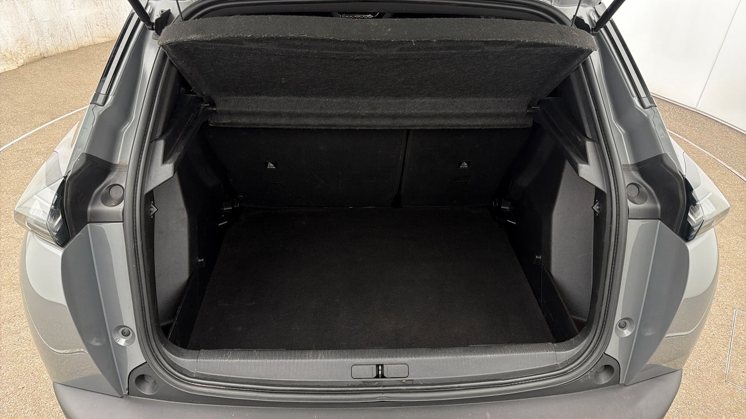 Used Peugeot 2008 2025 for sale - 78093029: Photo 16