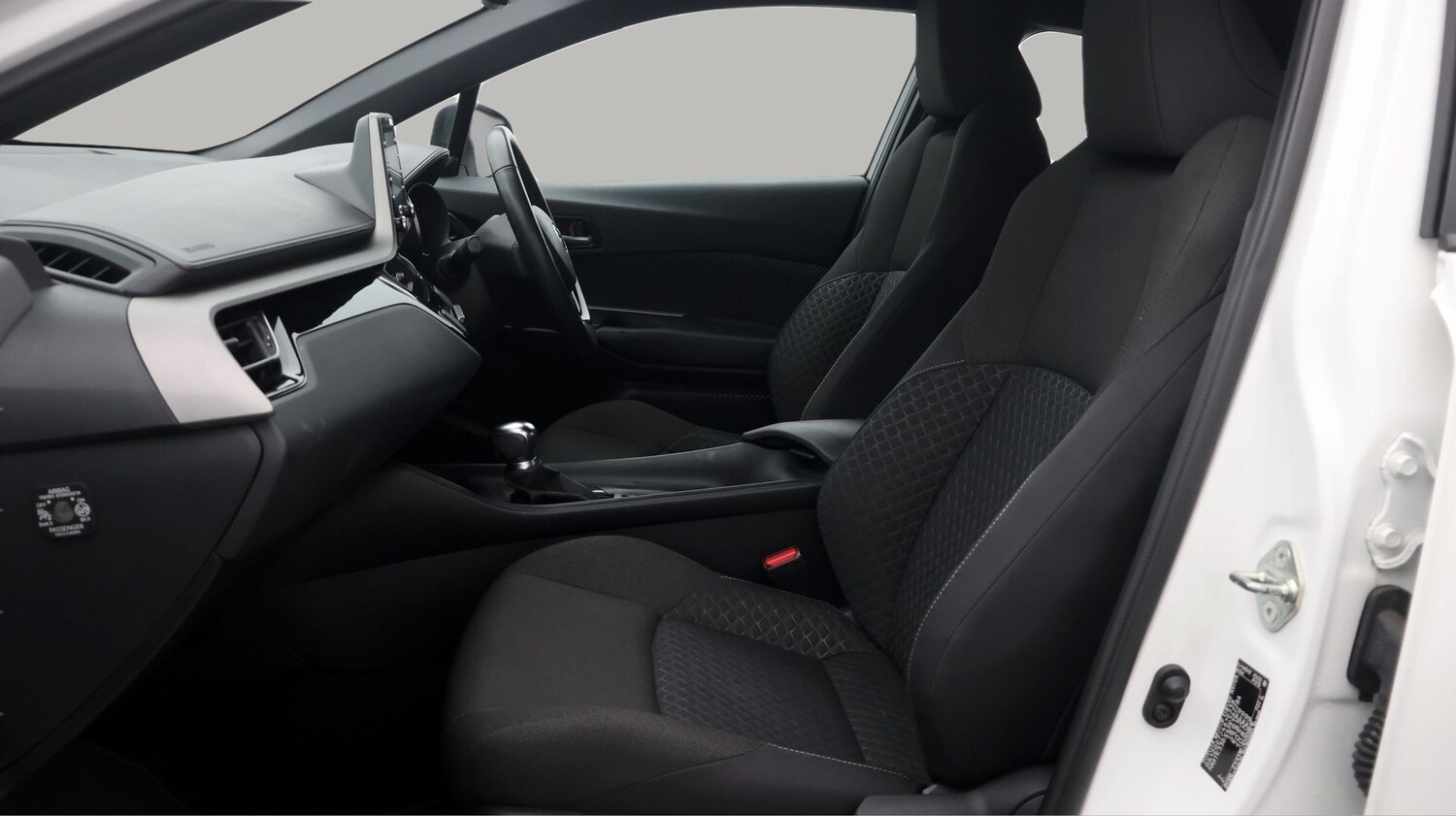 Used Toyota C-HR 2023 for sale - 77182179: Photo 14