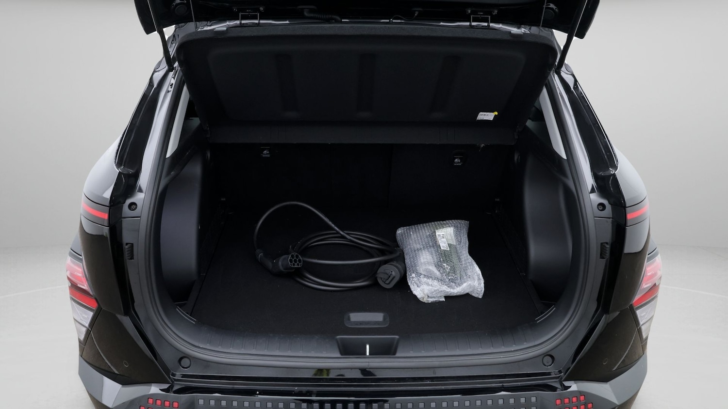 Used Hyundai KONA 2024 for sale - 77618615: Photo 17