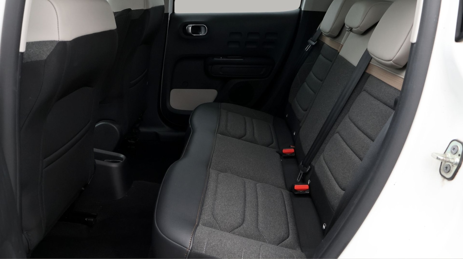 Used Citroen C3 2023 for sale - 77210964: Photo 16