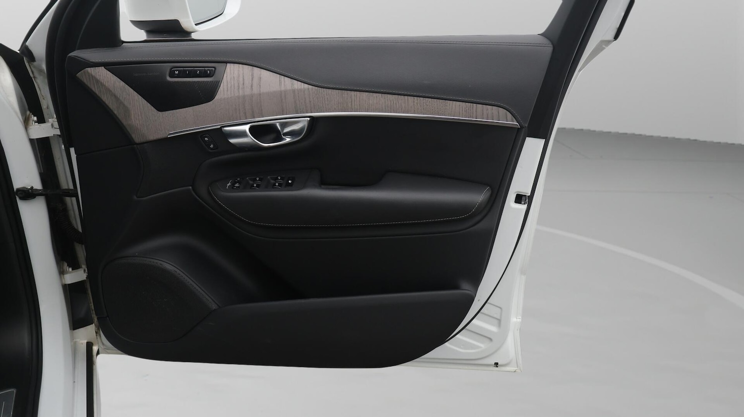 Used Volvo XC90 2021 for sale - 76512669: Photo 16