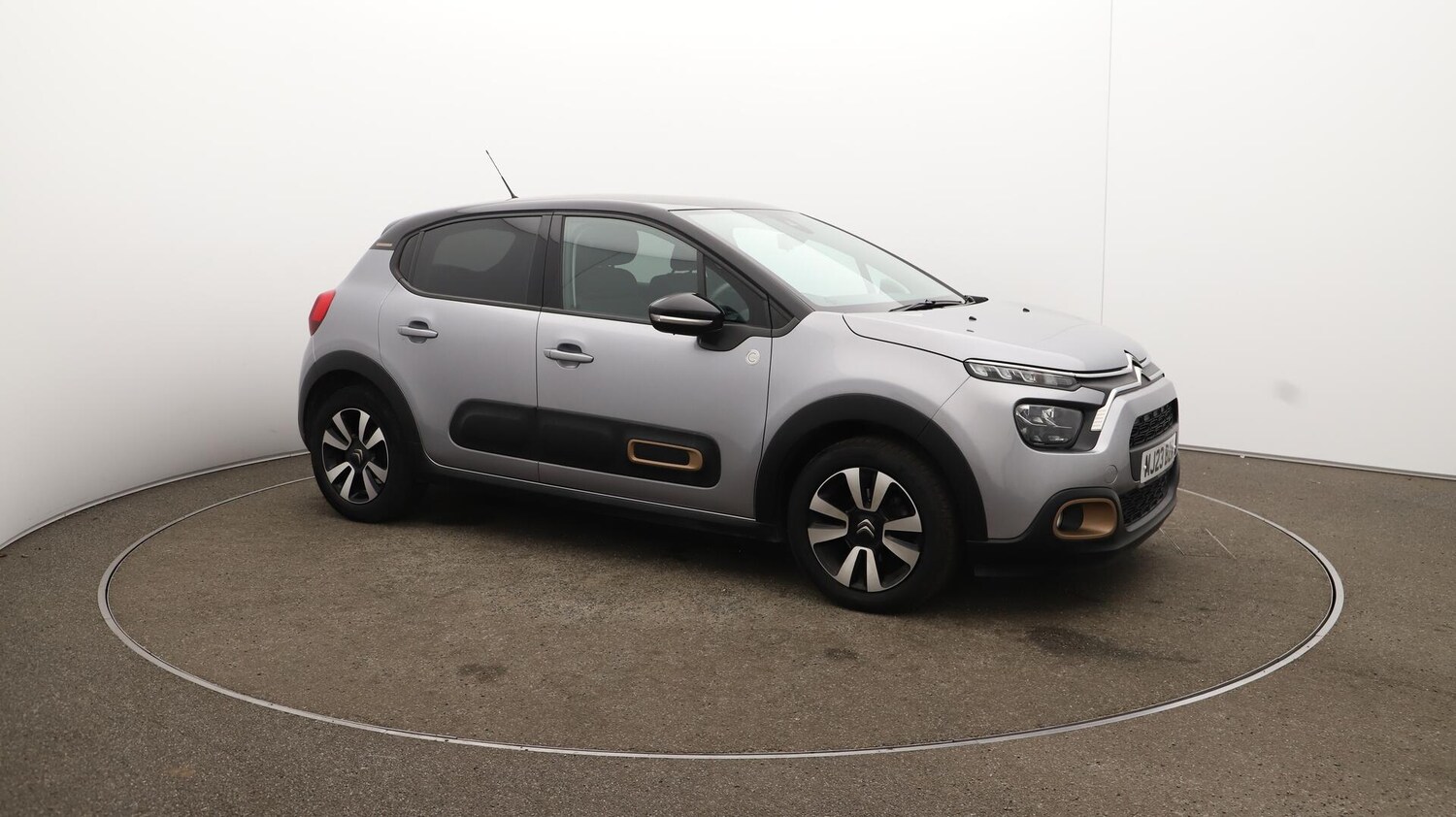 Vehicle 47