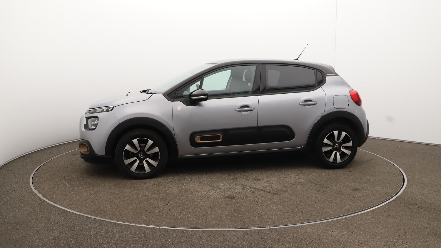 Vehicle 67