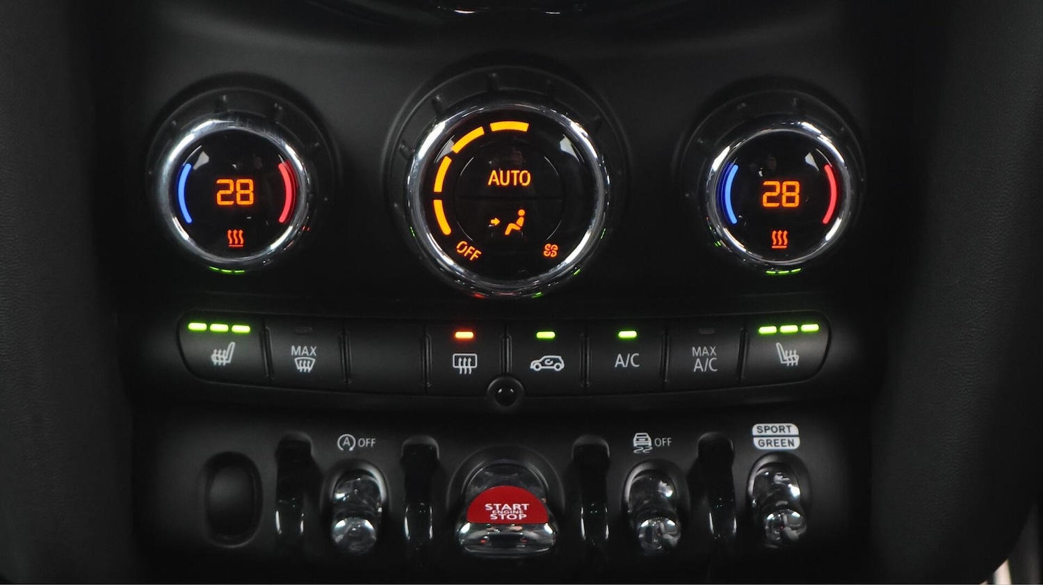 Used MINI Hatch 2023 for sale - 76398535: Photo 13