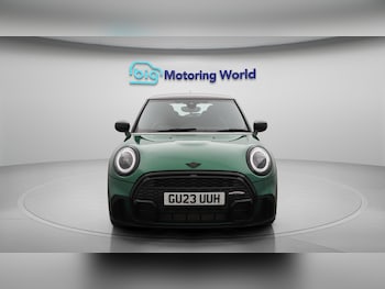 Used MINI Hatch 2023 for sale - 76398535: Photo