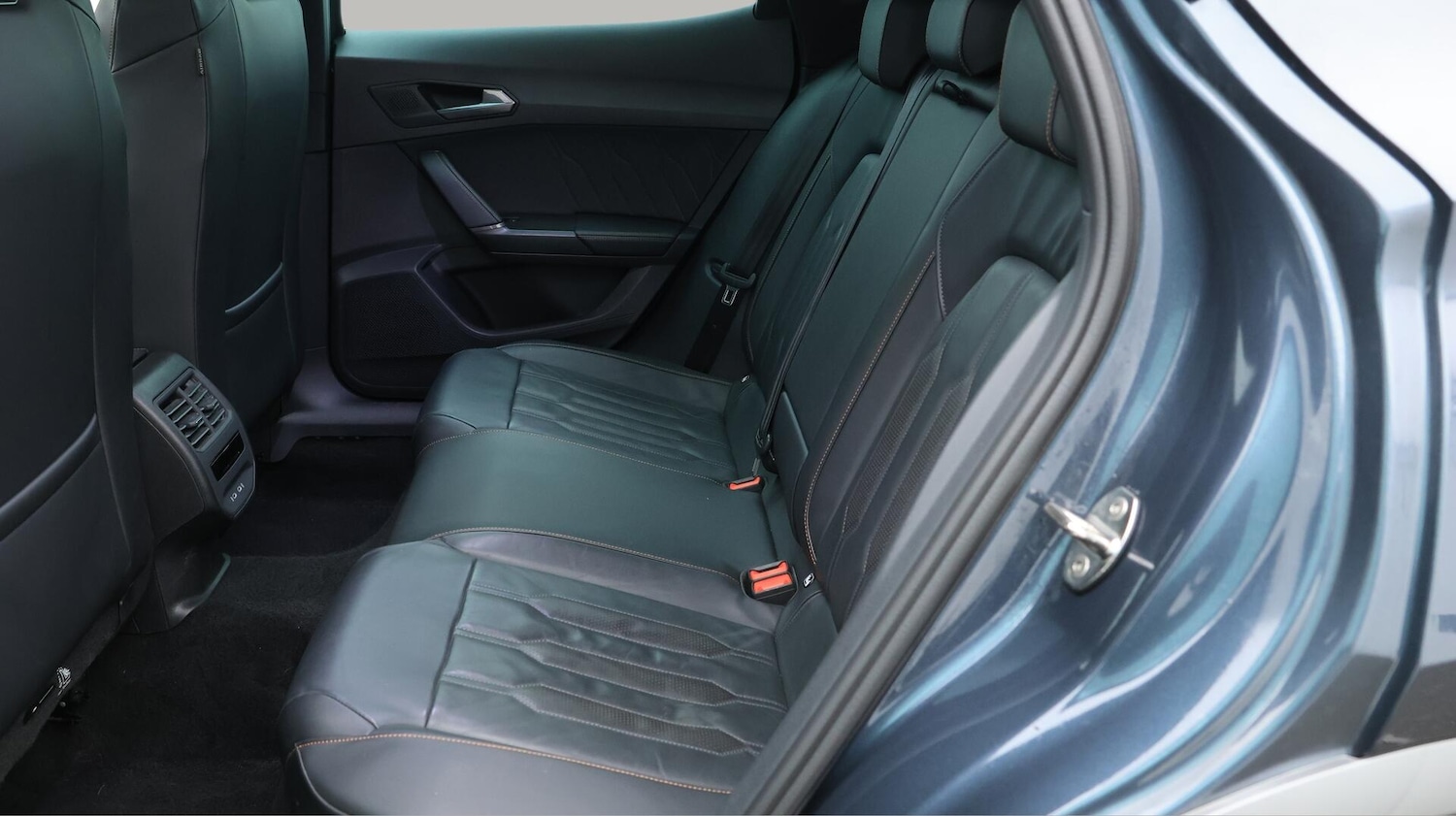 Used Cupra Formentor 2023 for sale - 76592862: Photo 17