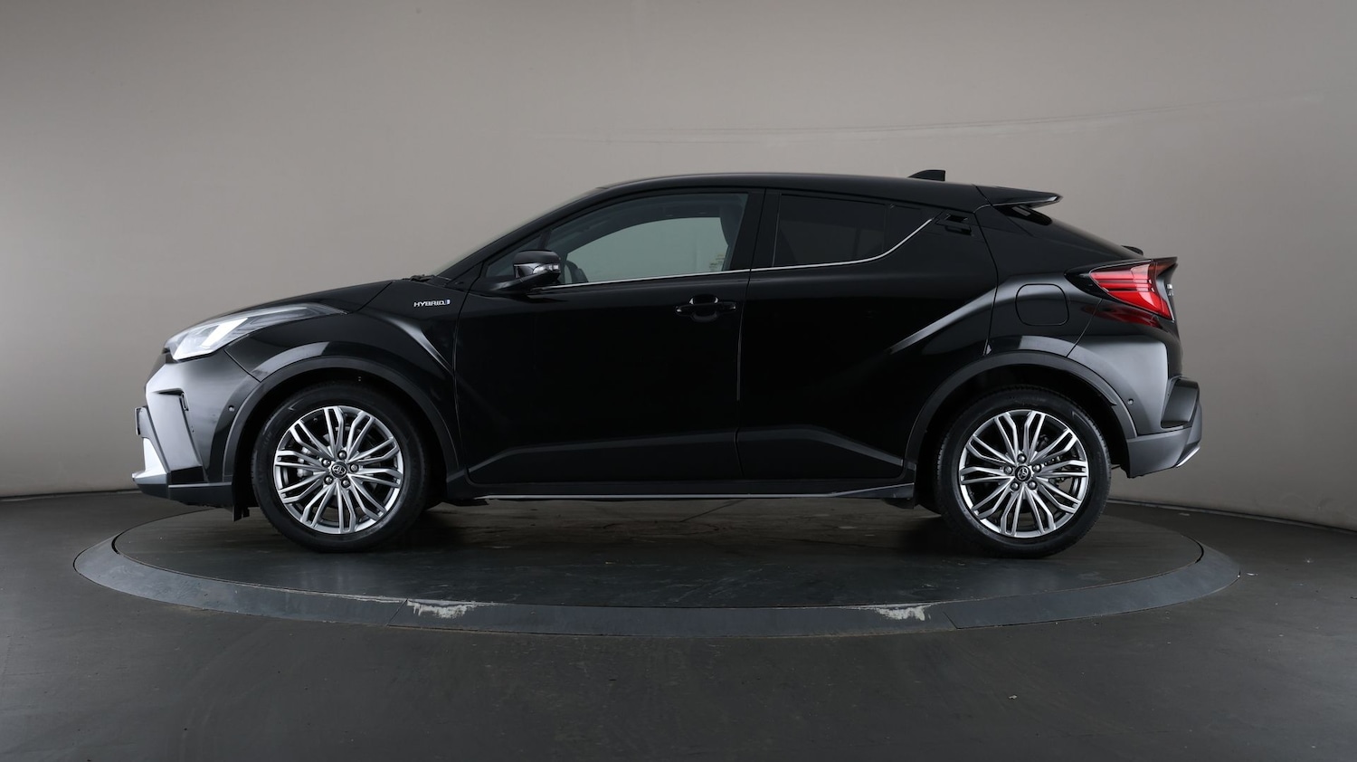 Used Toyota C-HR 2021 for sale - 76811795: Photo 30