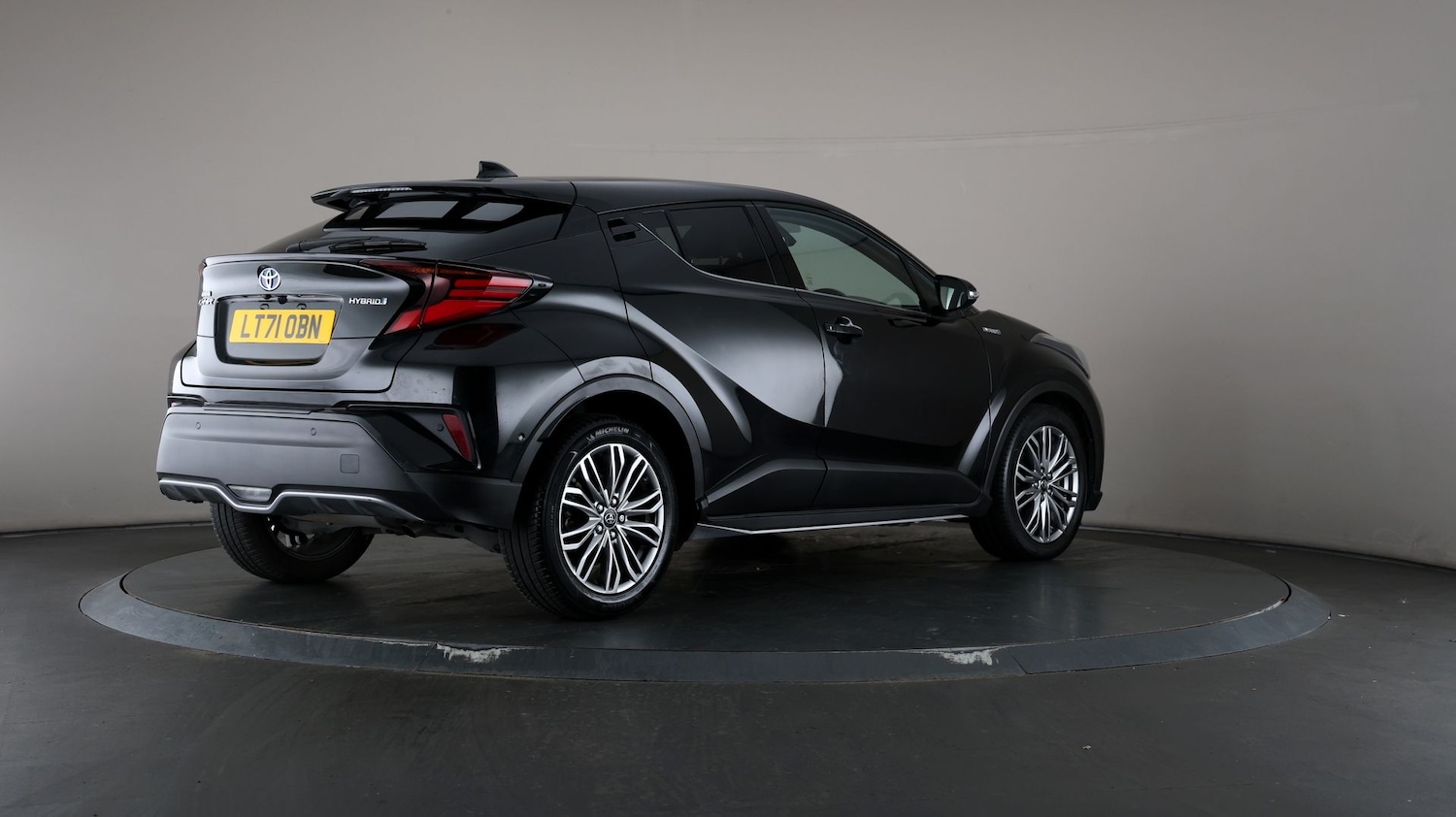 Used Toyota C-HR 2021 for sale - 76811795: Photo 59
