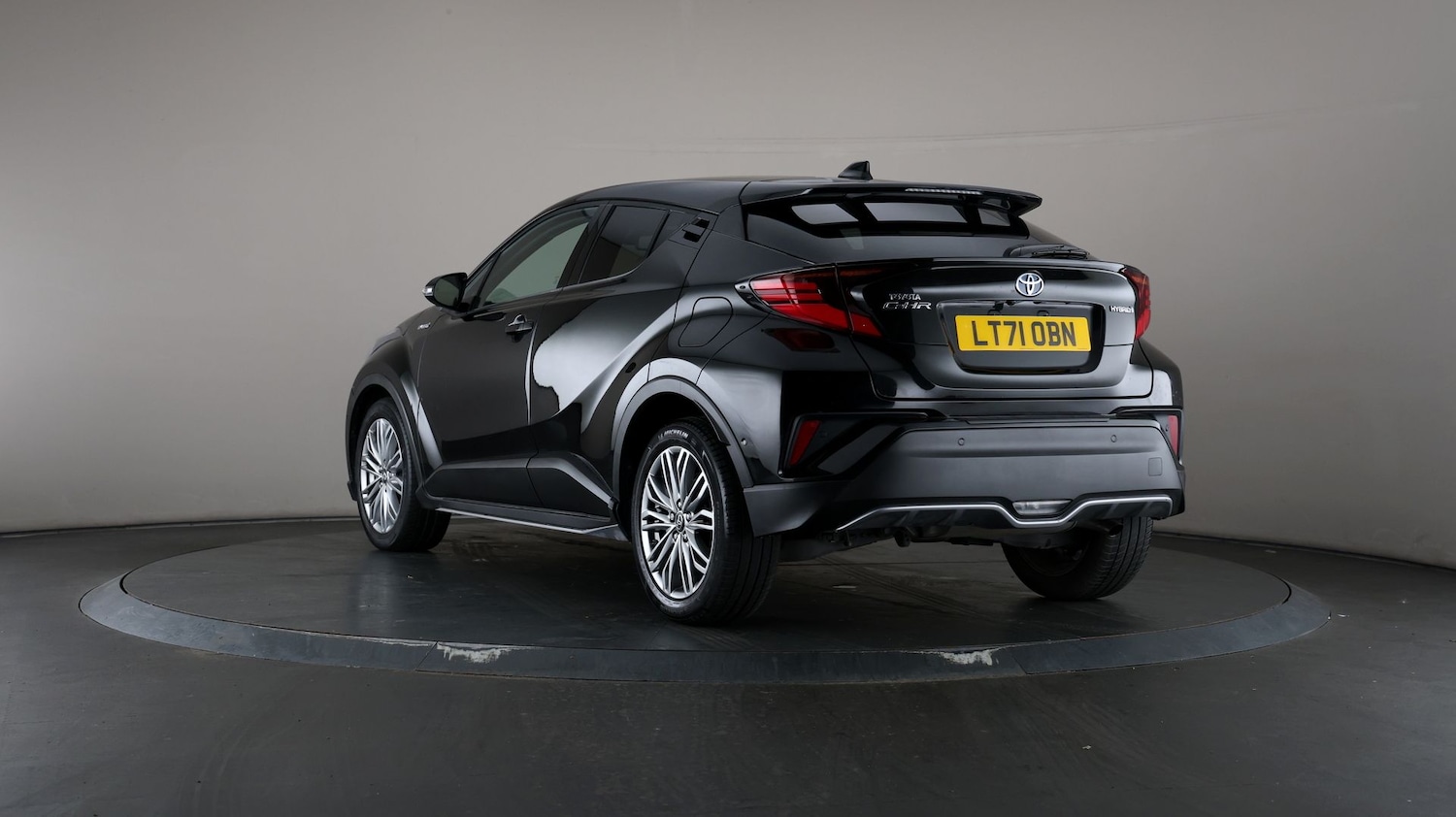 Used Toyota C-HR 2021 for sale - 76811795: Photo 61