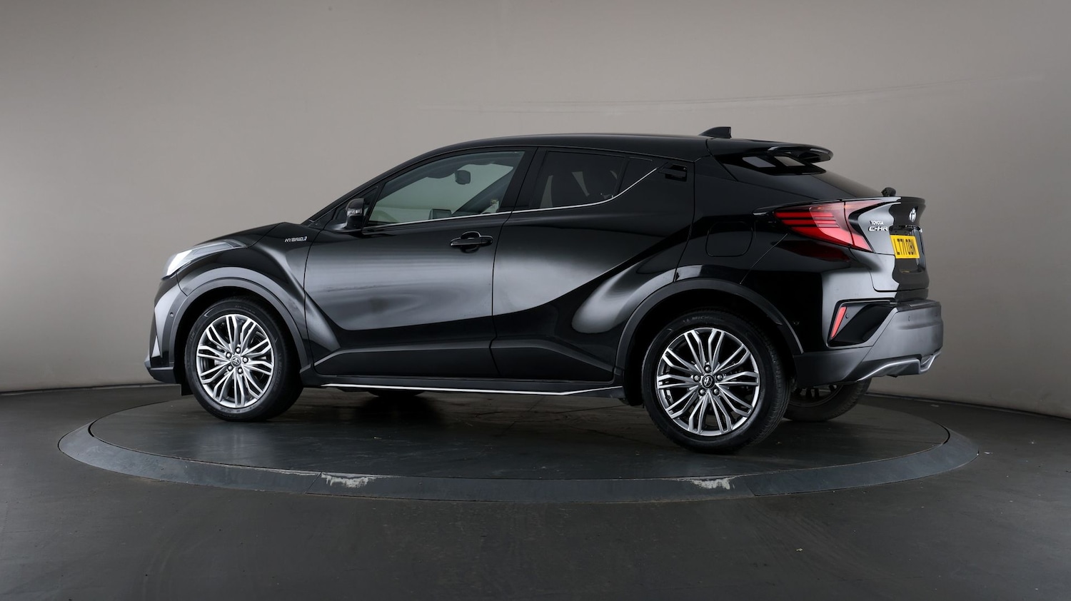 Used Toyota C-HR 2021 for sale - 76811795: Photo 69