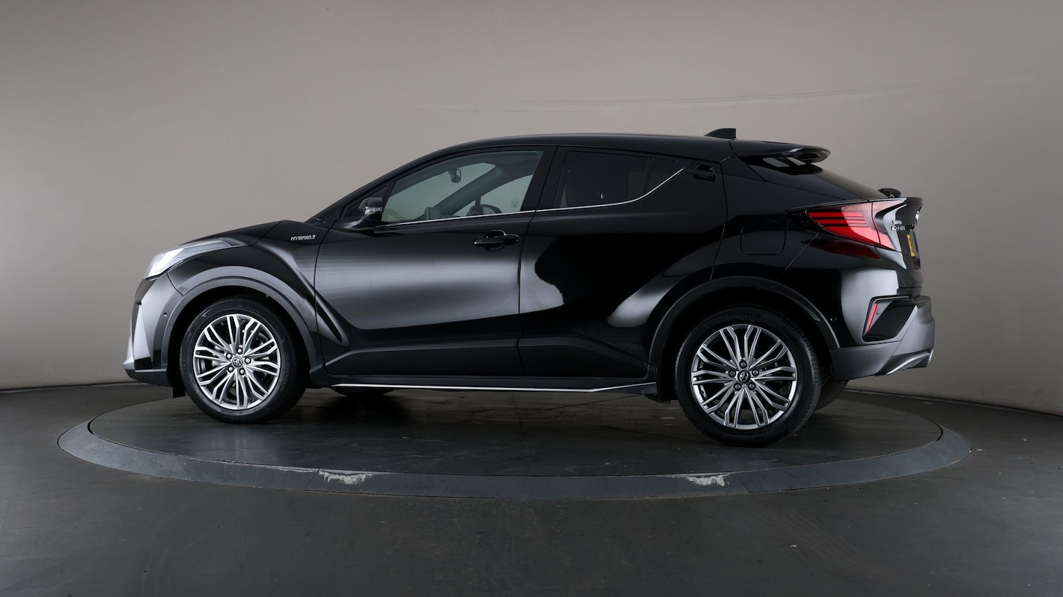 Used Toyota C-HR 2021 for sale - 76811795: Photo 70