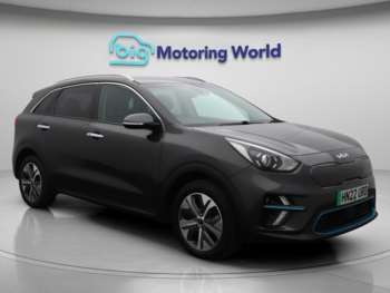 2022 (22) - 150kW 3 64kWh 5dr Auto