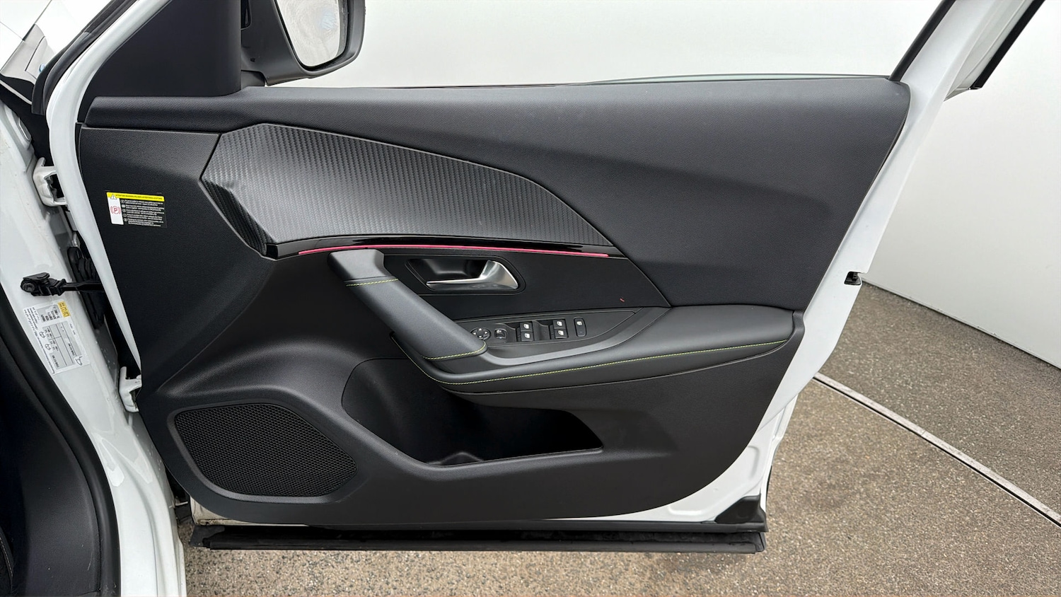 Used Peugeot E-2008 for sale - 78108086: Photo 14