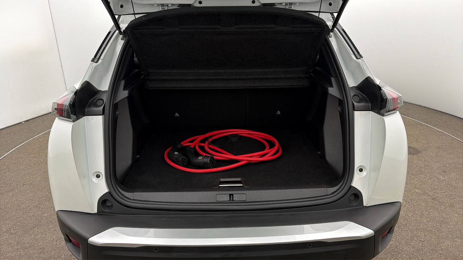 Used Peugeot E-2008 for sale - 78108086: Photo 16