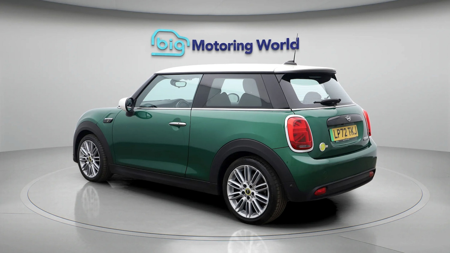 Used MINI Hatch 2023 for sale - 77742536: Photo 5