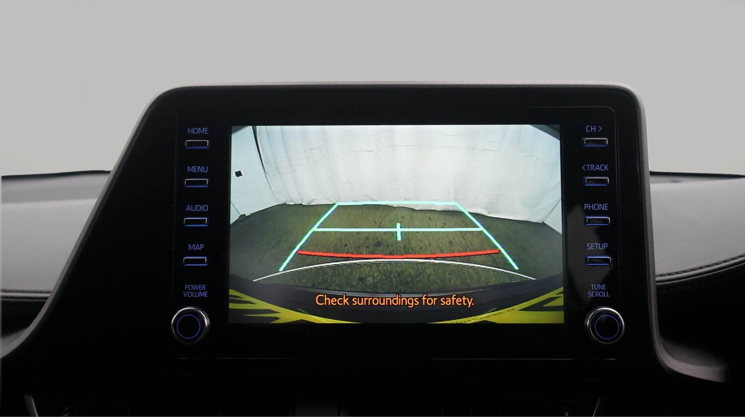 Used Toyota C-HR 2023 for sale - 77590500: Photo 25