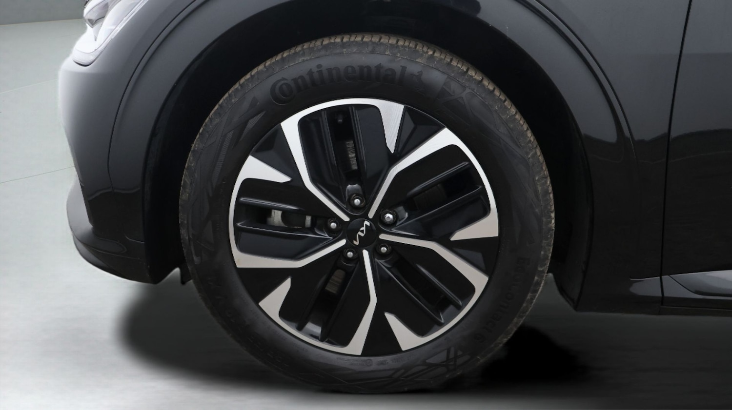 Used Kia EV6 2023 for sale - 77536378: Photo 18