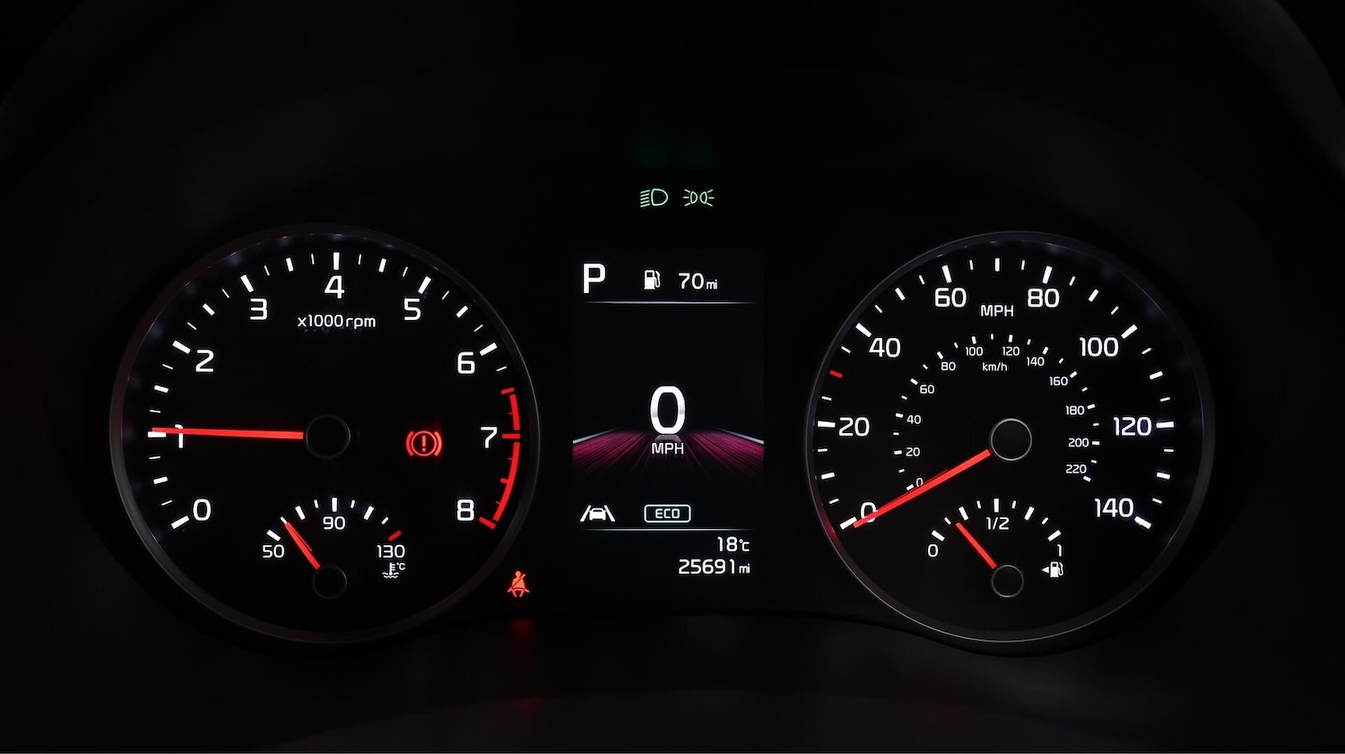 Used Kia Stonic 2023 for sale - 76371459: Photo 11