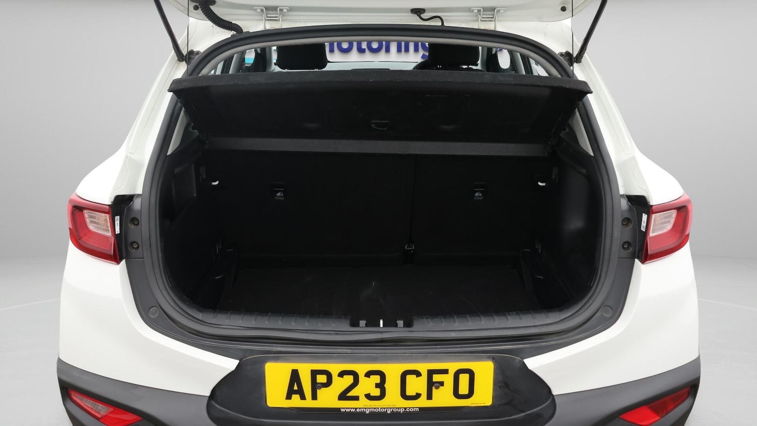 Used Kia Stonic 2023 for sale - 76371459: Photo 18