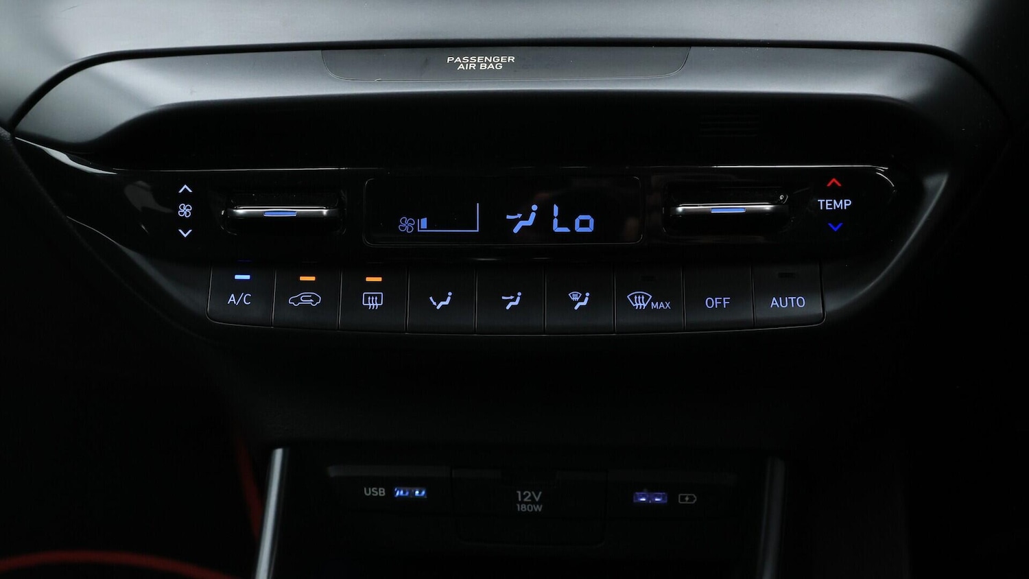Used Hyundai i20 2022 for sale - 76071895: Photo 13