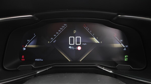 Used DS Automobiles DS 7 Crossback 2019 for sale - 76294870: Photo 11