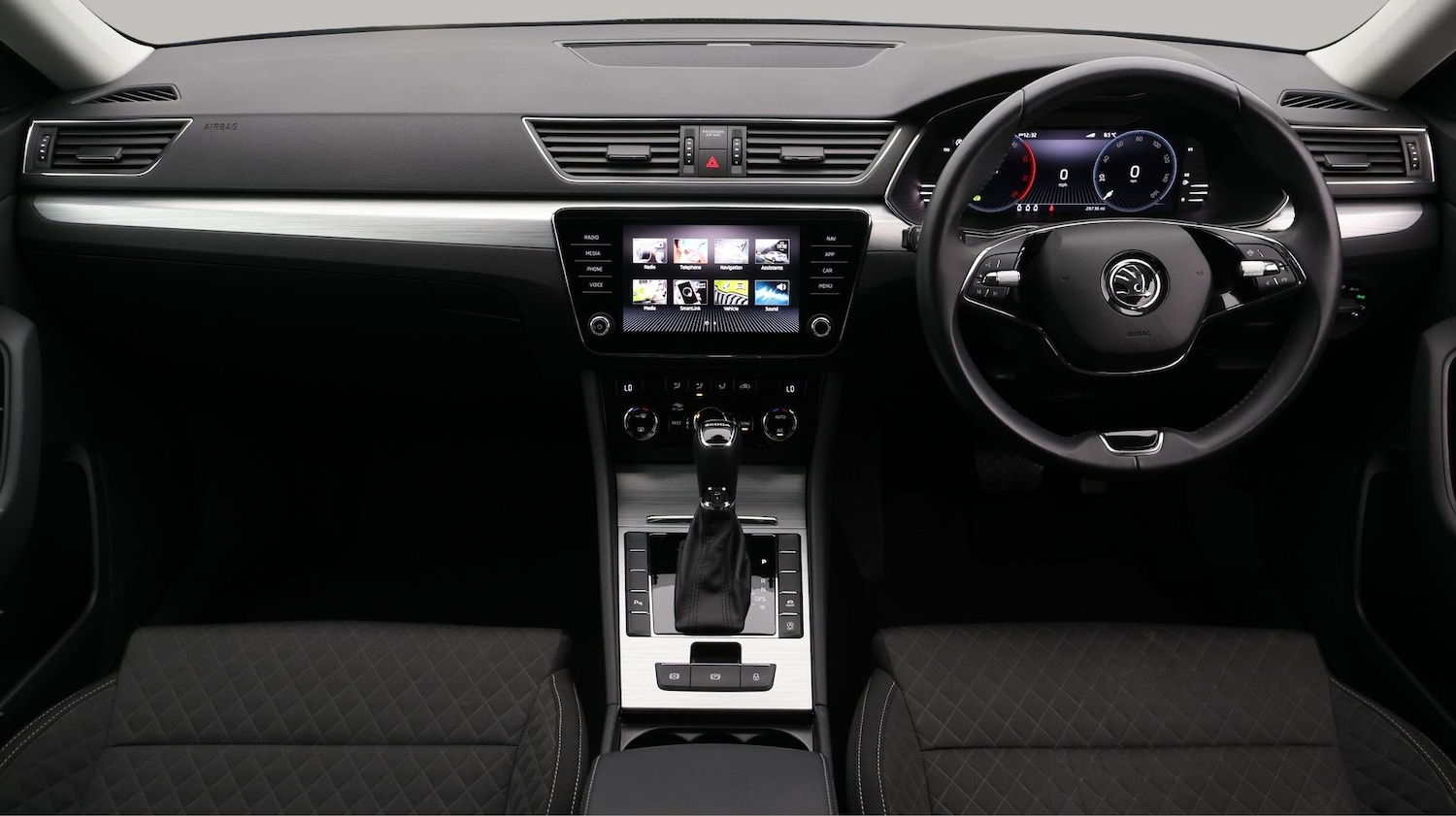 Used Skoda Superb 2023 for sale - 77822448: Photo 13