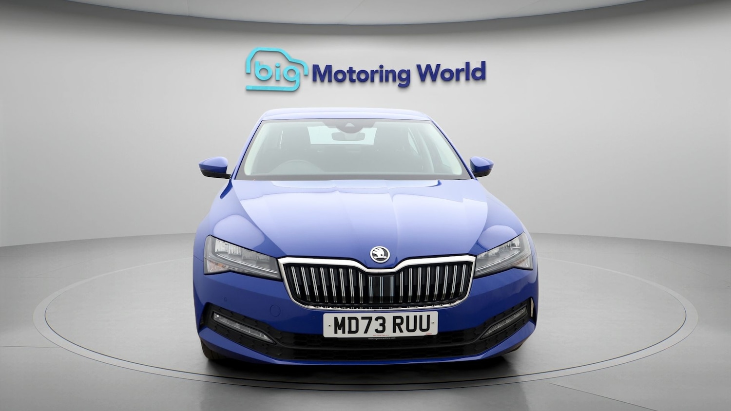 Used Skoda Superb 2023 for sale - 77822448: Photo 2