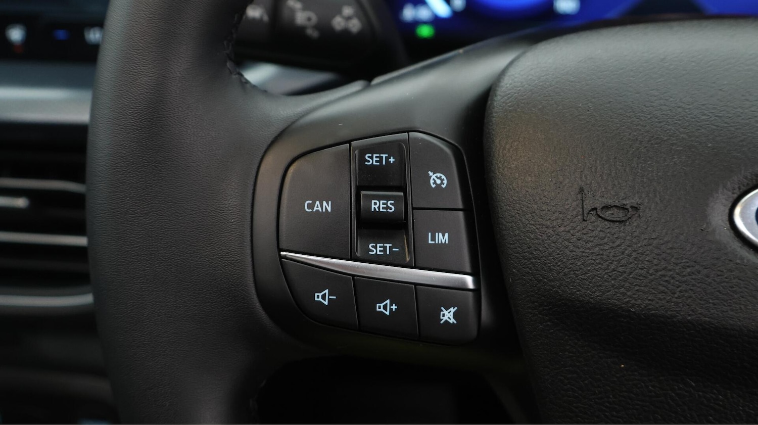 Used Ford Focus 2022 for sale - 76389327: Photo 25