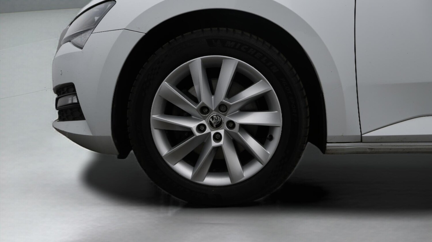 Used Skoda Superb 2022 for sale - 76499309: Photo 19