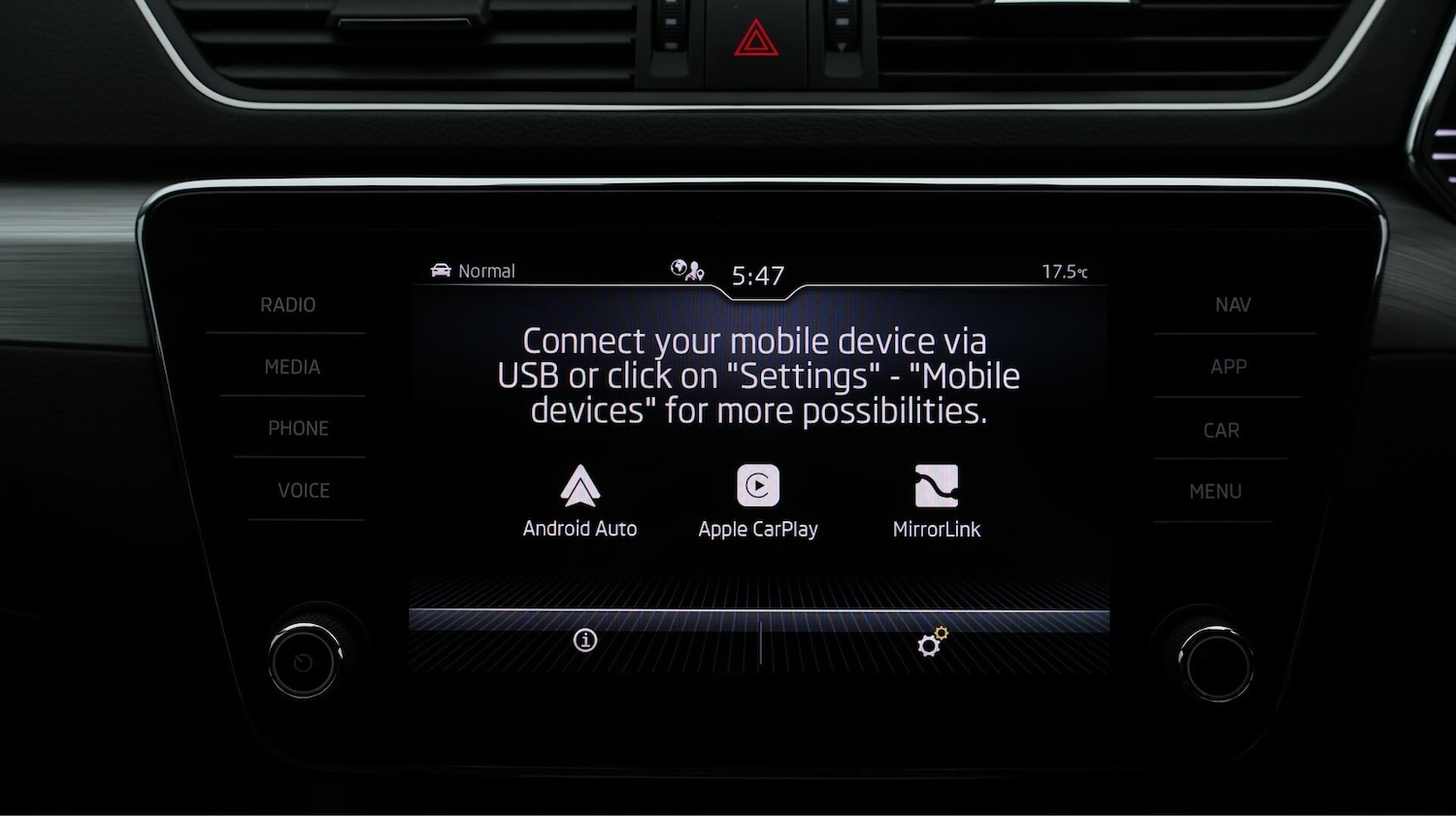 Used Skoda Superb 2022 for sale - 76499309: Photo 23