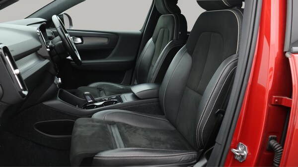 Used Volvo XC40 2020 for sale - 75634255: Photo 15
