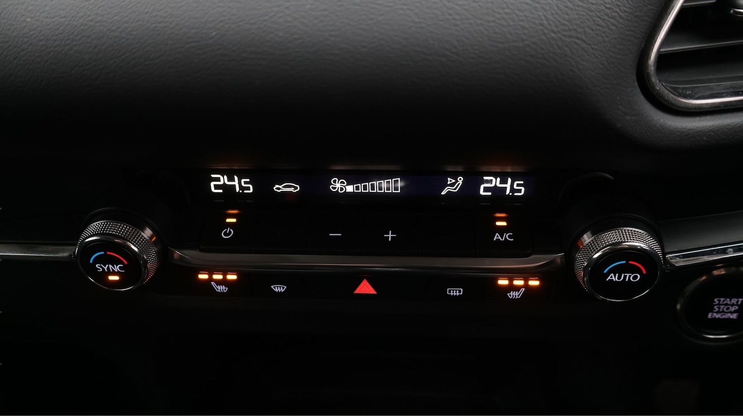 Used Mazda CX-30 2022 for sale - 77890131: Photo 12