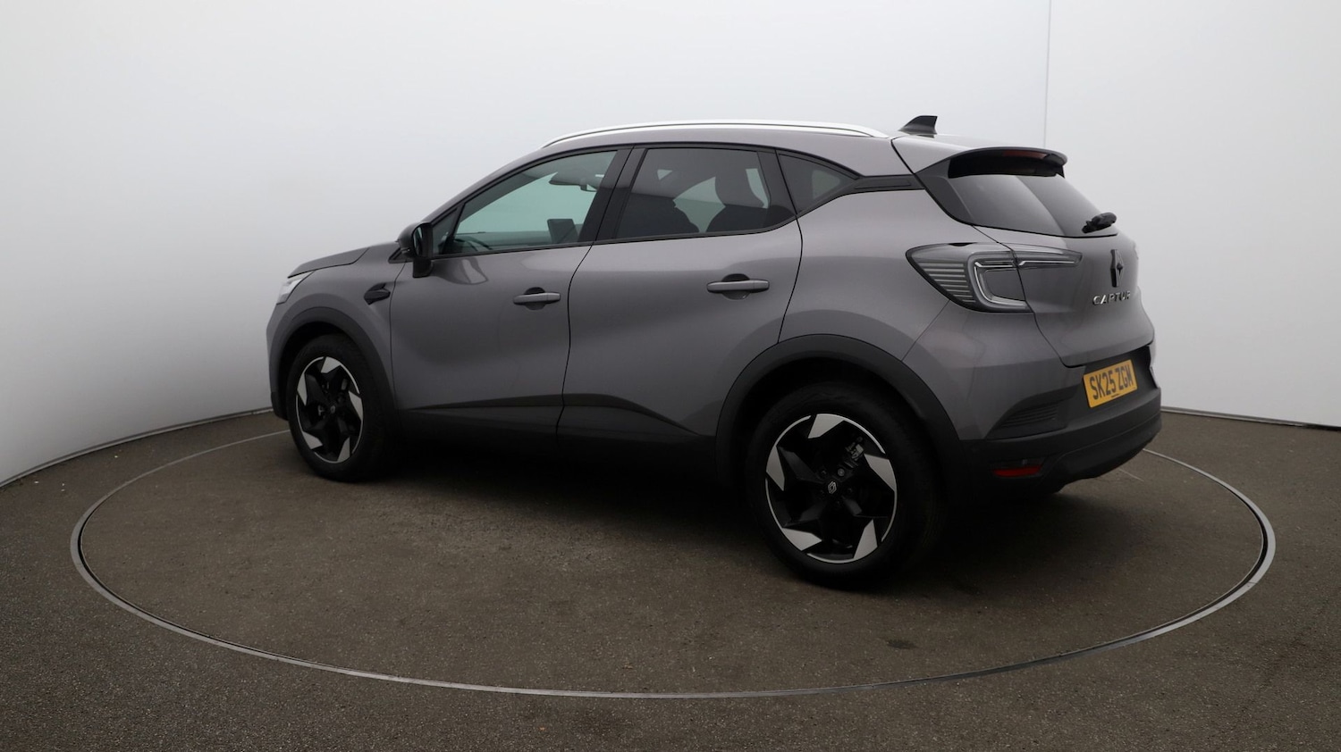 Used Renault Captur for sale - 76810617: Photo 27