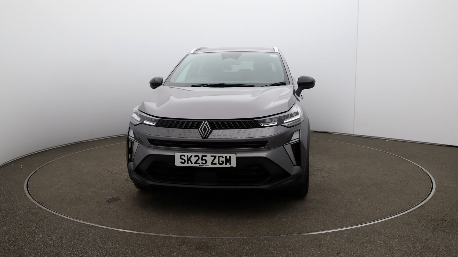 Used Renault Captur for sale - 76810617: Photo 31