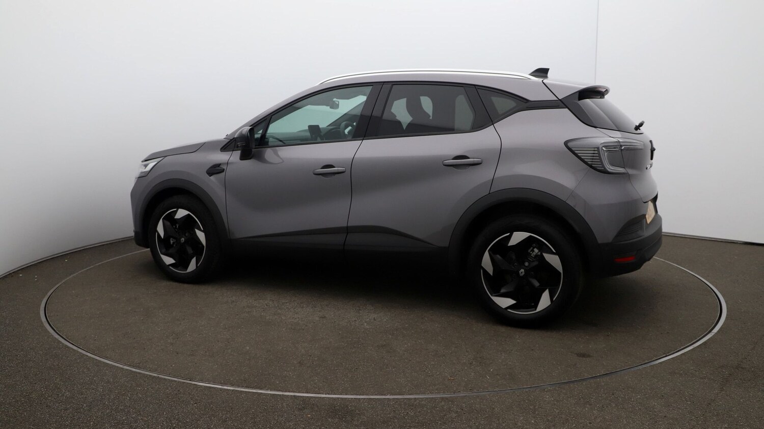 Used Renault Captur for sale - 76810617: Photo 39