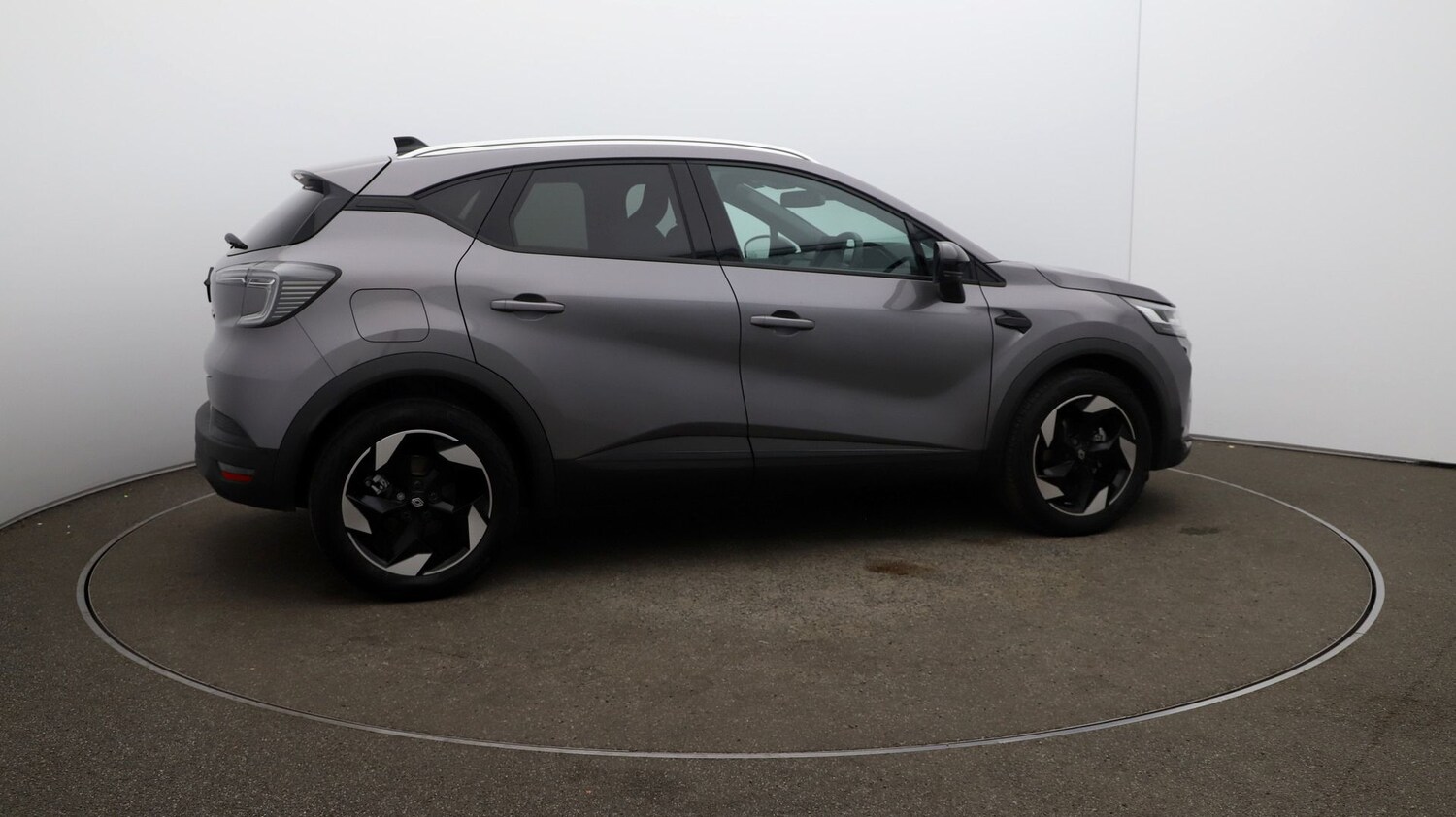 Used Renault Captur for sale - 76810617: Photo 43