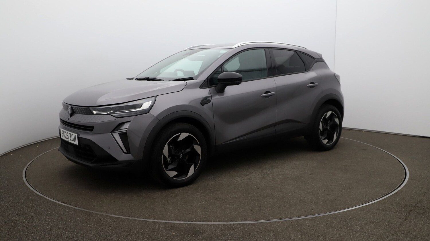 Used Renault Captur for sale - 76810617: Photo 54