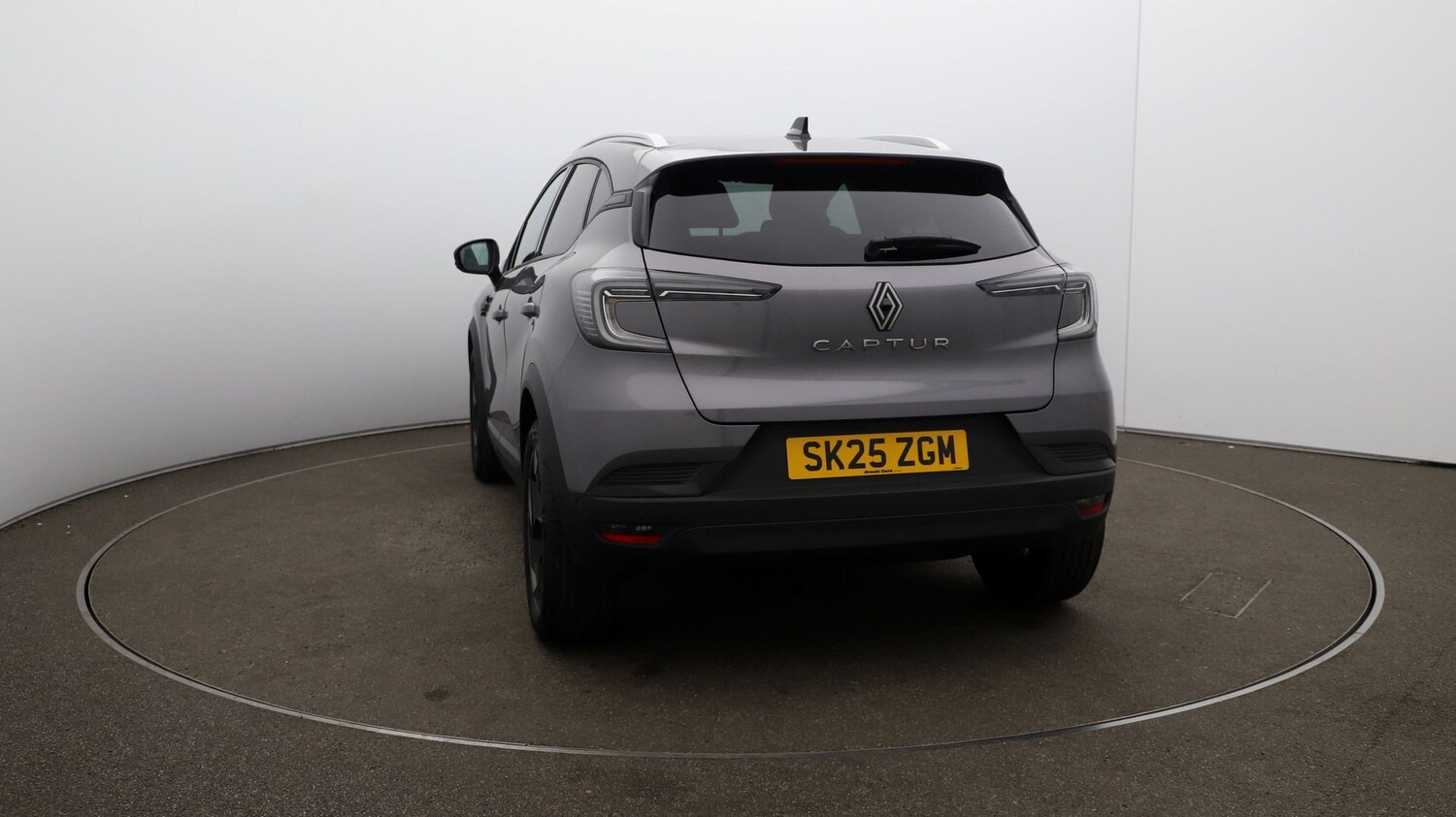 Used Renault Captur for sale - 76810617: Photo 58